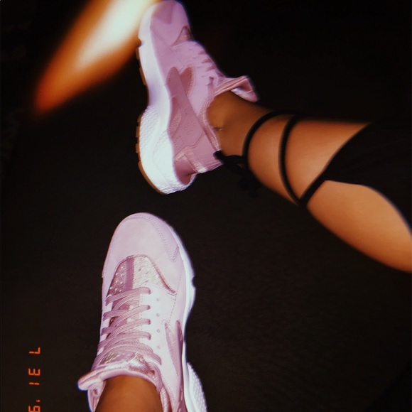Nike Shoes - Pink Nike Huraches women